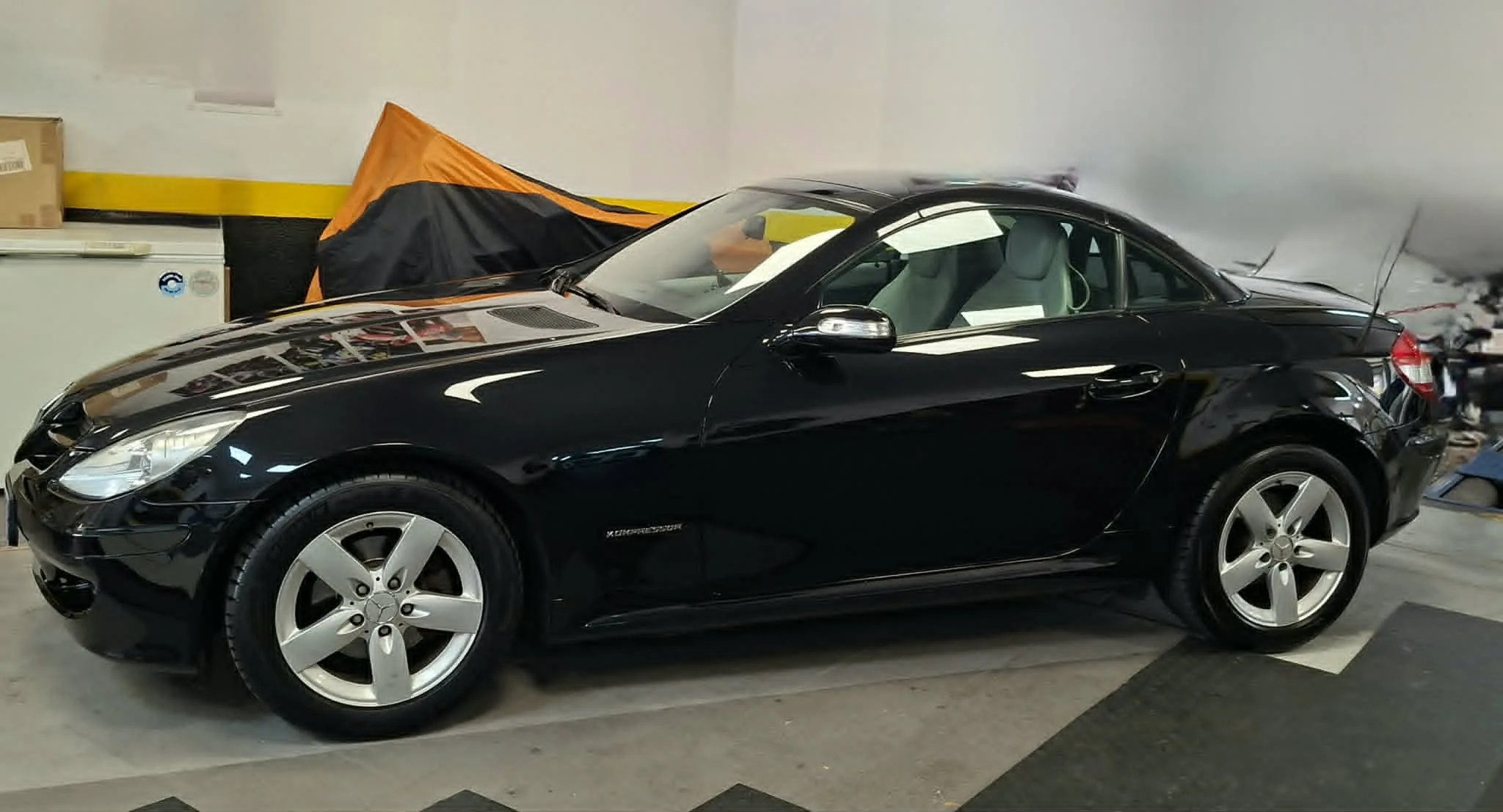 Mercedes SLK après nettoyage intérieur cuir